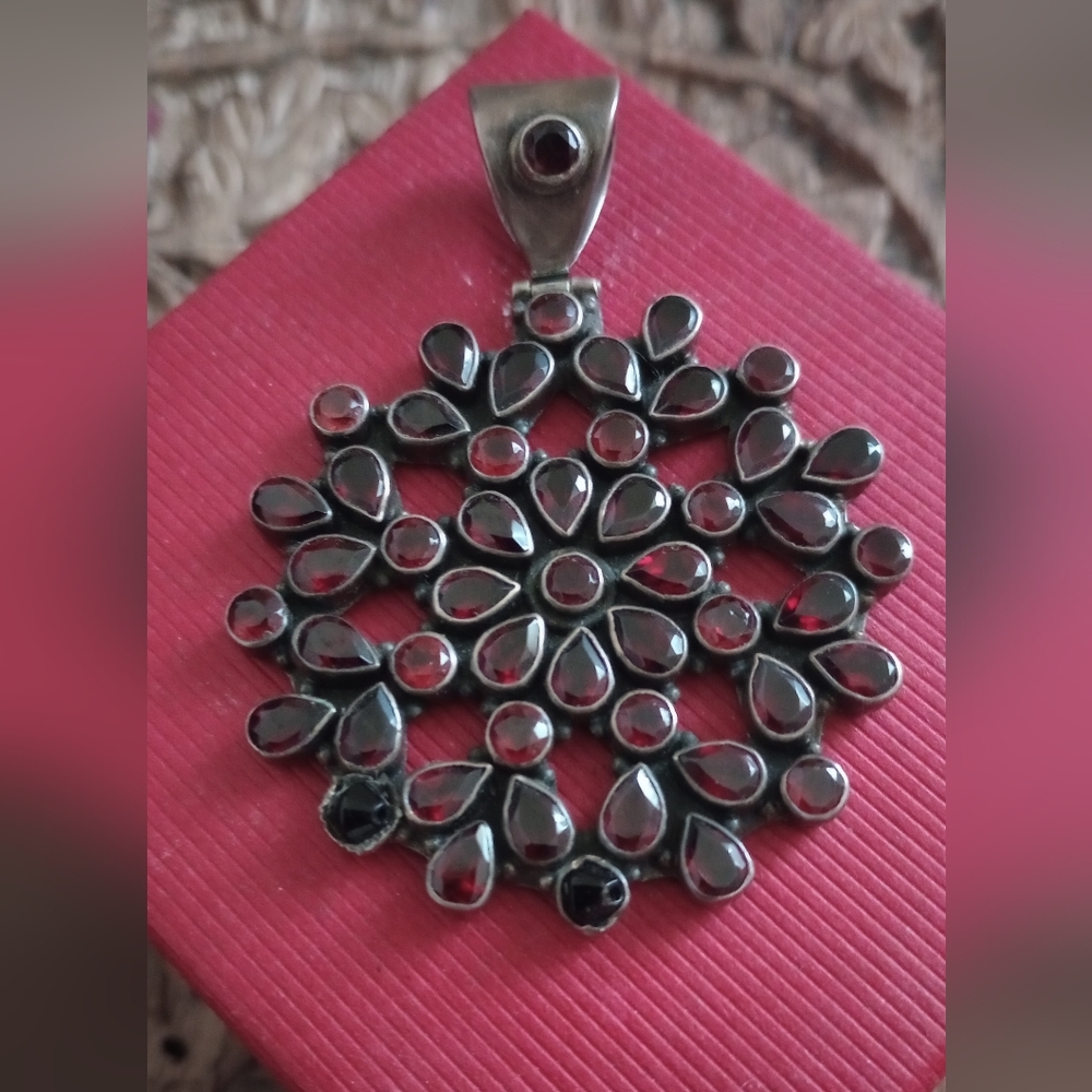 Vintage Genuine Garnet Pendant.